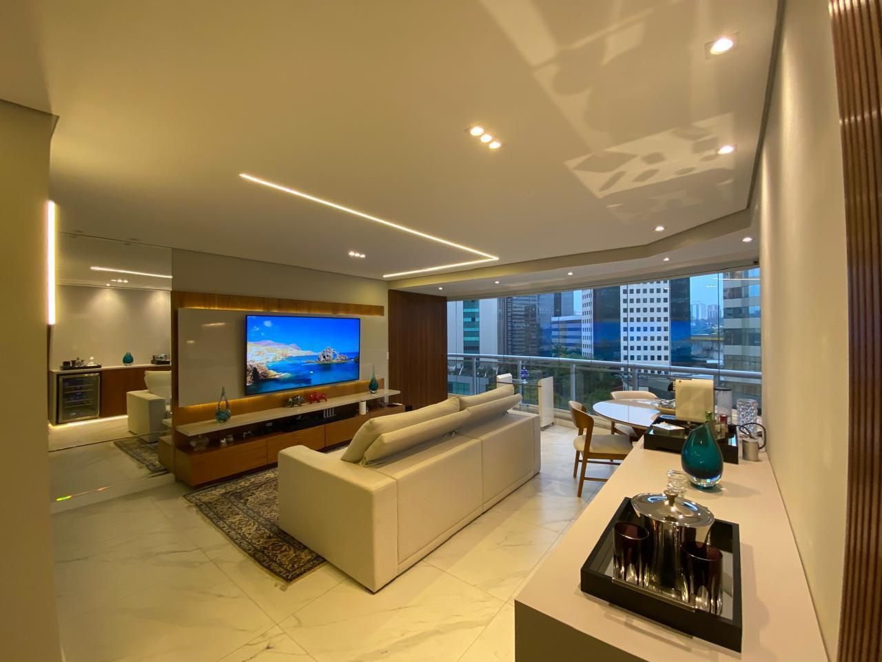 Apartamento em Residencial 18 Do Forte, Barueri