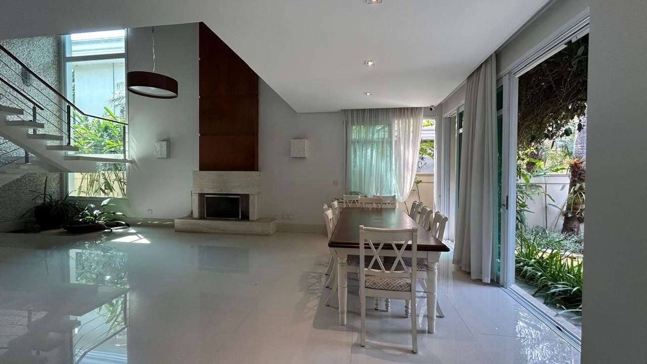 Casa em Residencial Gênesis I, Santana de Parnaíba